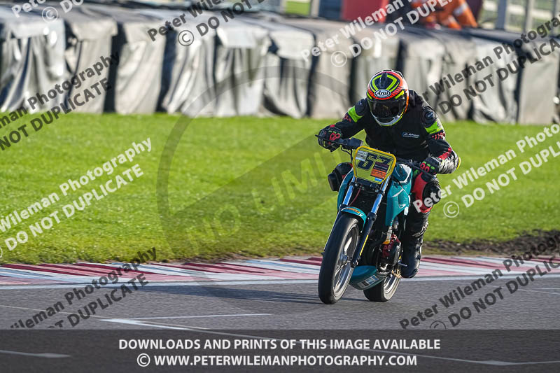 donington no limits trackday;donington park photographs;donington trackday photographs;no limits trackdays;peter wileman photography;trackday digital images;trackday photos